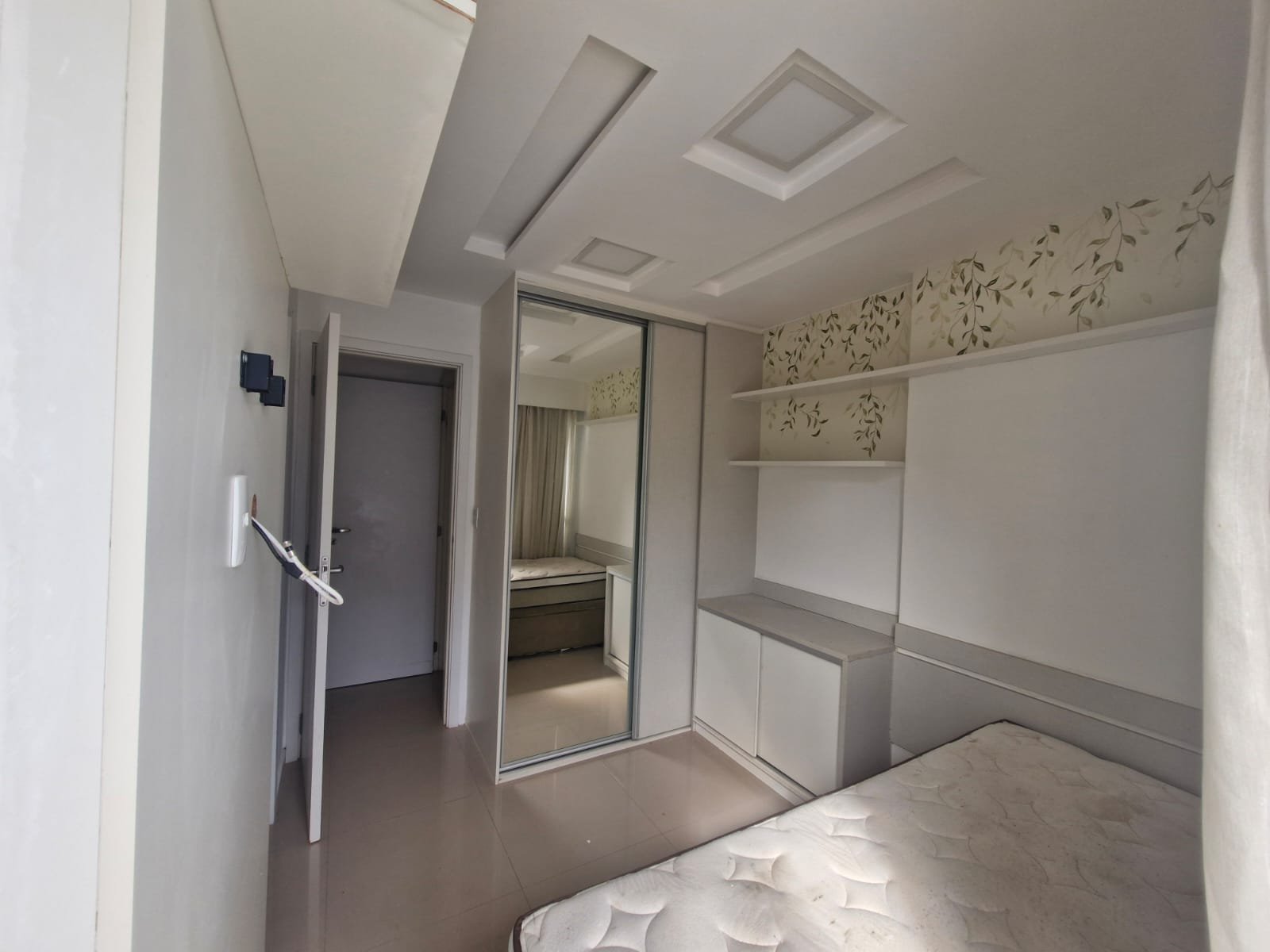 Apartamento mobiliado com suíte canadense - foto 18